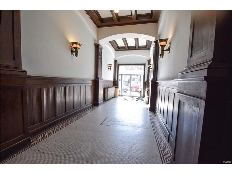 More Photos Of 107 W Main St, Troy Storefront Retail Office For Lease