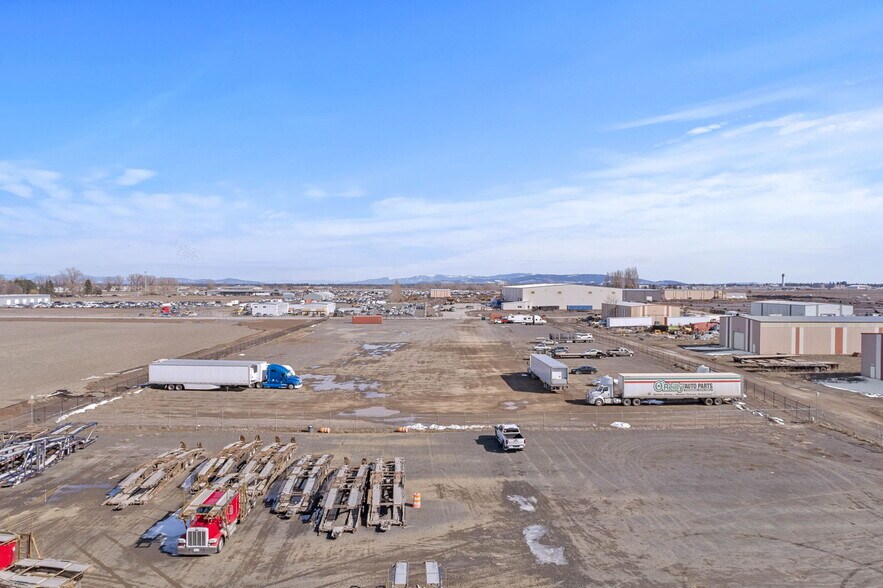 More Photos Of 2404 S Hayden Rd, Airway Heights Land For Lease