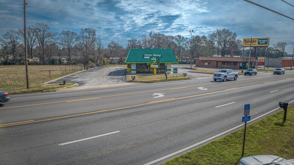 More Photos Of 1716 6th Ave SE, Decatur Funeral Home For Sale