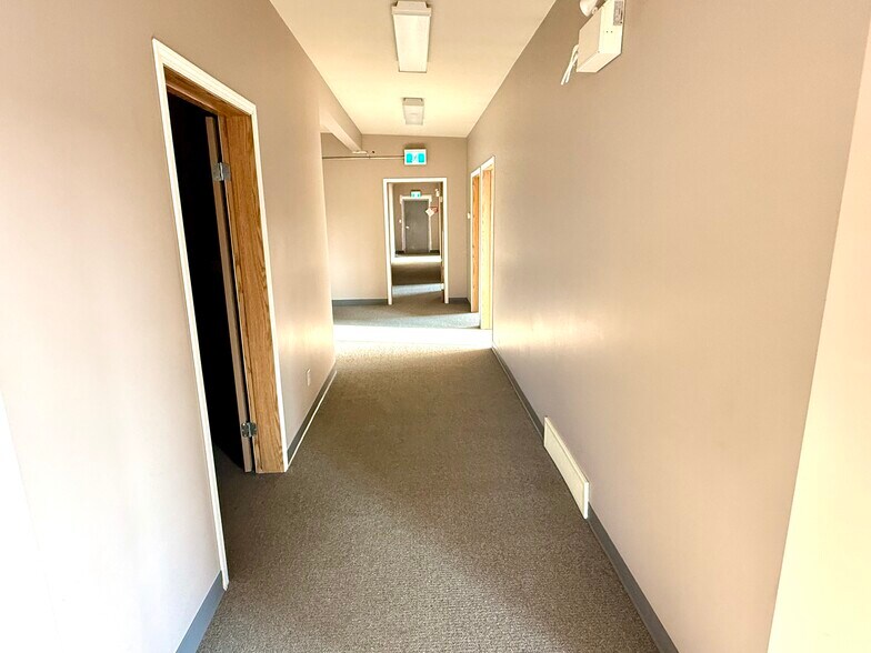 More Photos Of 39207 Range Road 271, Red Deer County Truck Terminal For Sale