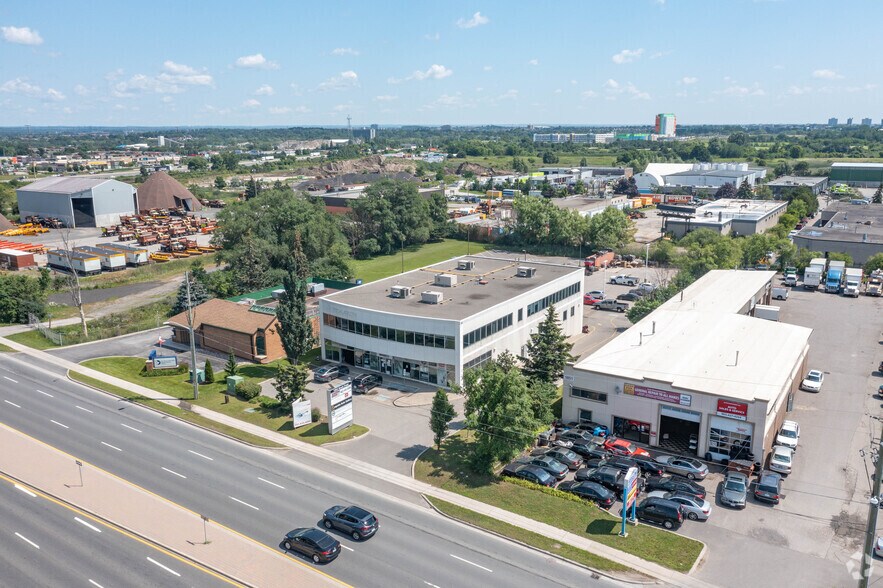 More Photos Of 1053 Brock Rd, Pickering Office For Lease