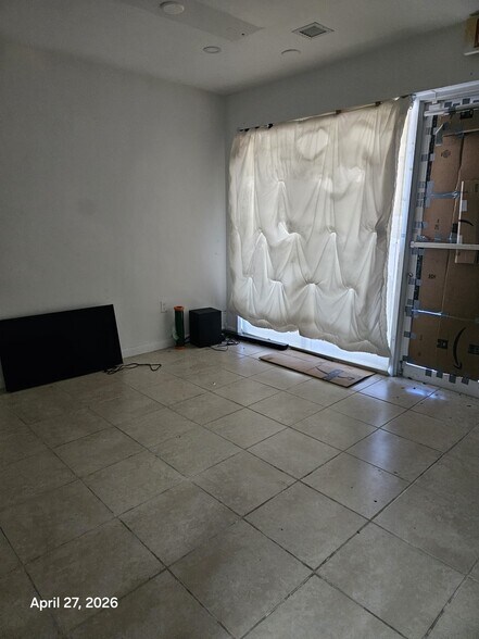 More Photos Of 13850 SW 143rd Ct, Miami Warehouse For Sale