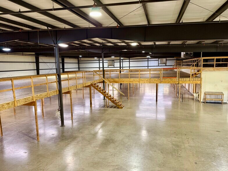 More Photos Of 12045 6300 Rd, Montrose Flex For Lease