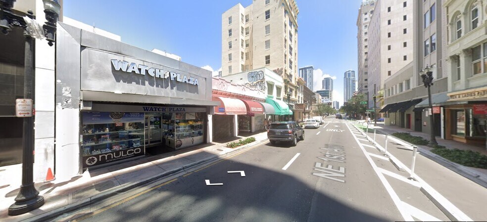 More Photos Of 26-32 NE 1st Ave, Miami Storefront For Sale