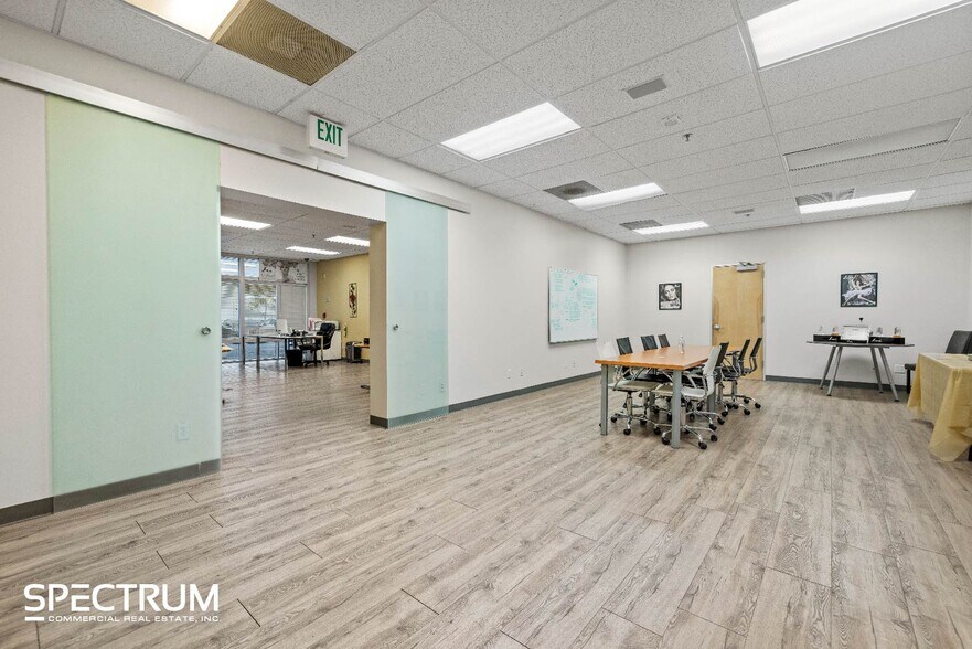 More Photos Of 29018 N Hancock Pky, Valencia Warehouse For Lease