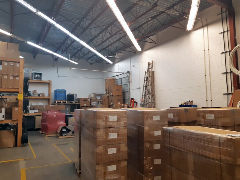 More Photos Of 7224 Curragh Av, Burnaby Warehouse For Sale
