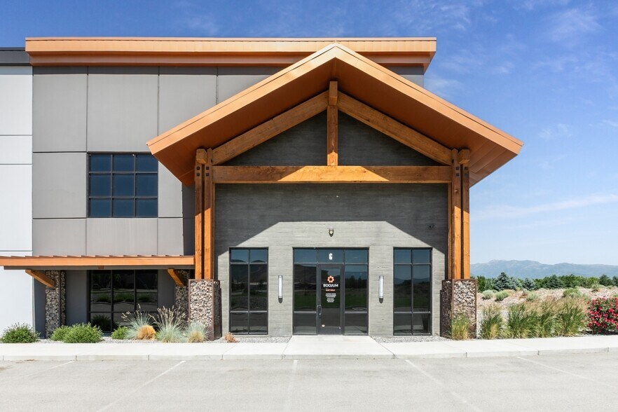 More Photos Of 2206 W 3000 S, Heber City Industrial For Lease