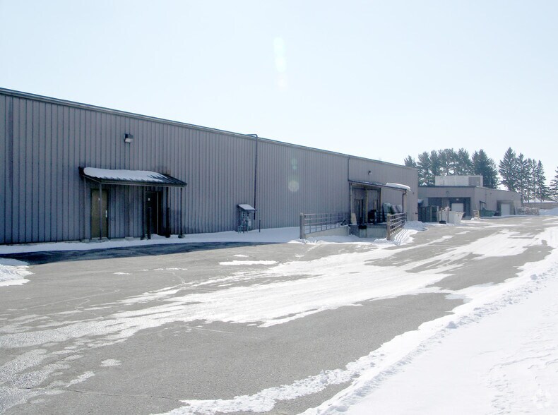 More Photos Of 1110-1122 N Superior Ave, Tomah Unknown For Lease