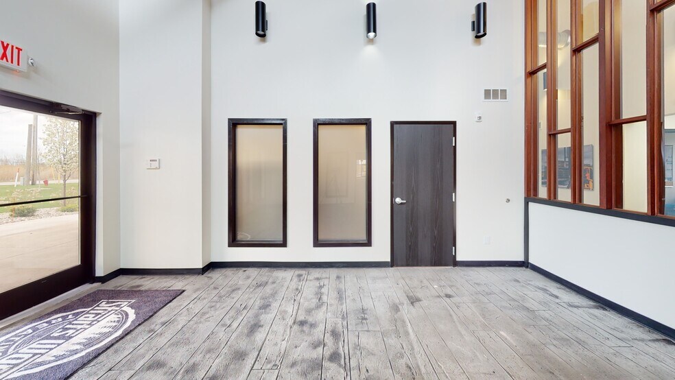 More Photos Of 4868 Wilder Rd, Bay City Medical For Lease