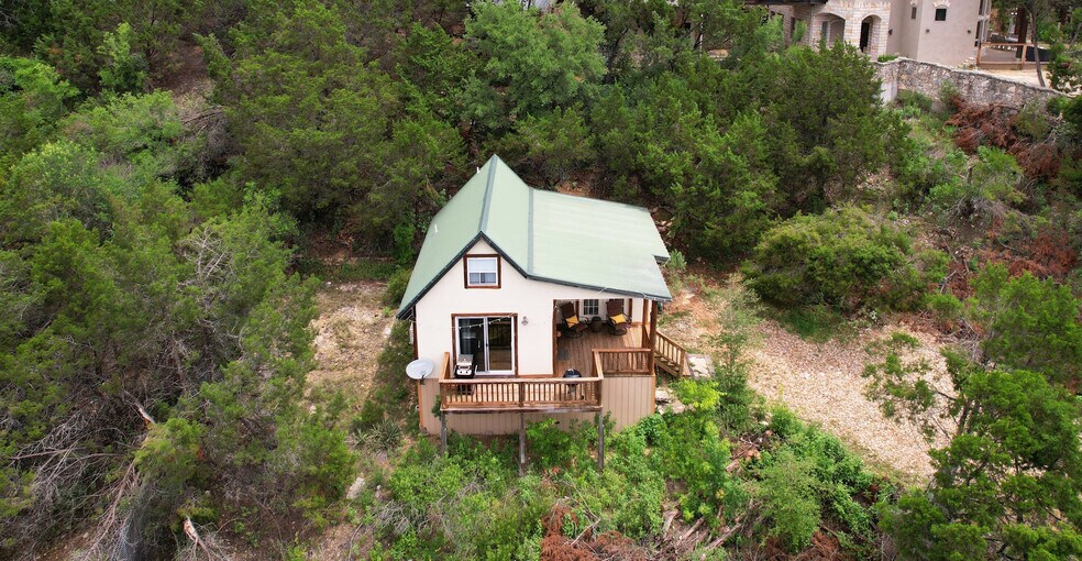 More Photos Of 610 Crystal Creek Dr, Austin Specialty For Sale