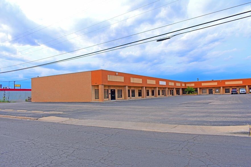 More Photos Of 2317 Field St, Odessa Coworking Space