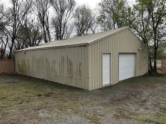 More Photos Of 2770 N Douglass St, Malden Storefront Retail Office For Sale