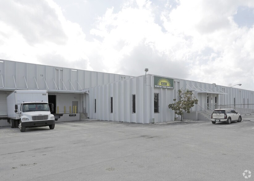 More Photos Of 3380 NW 114th St, Miami Warehouse For Lease