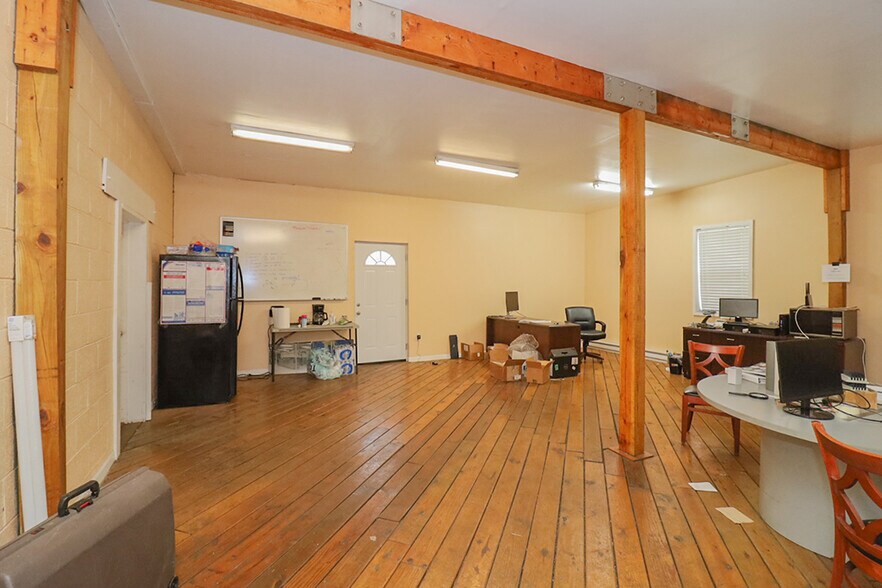 More Photos Of 704 California Ave, Rochester Industrial For Sale