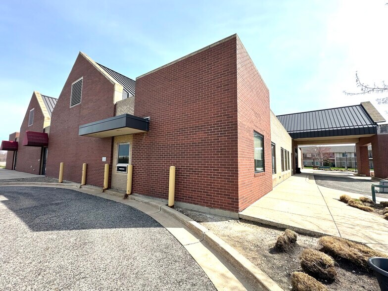 More Photos Of 2022 Kelle Dr, Chesterton Medical For Sale