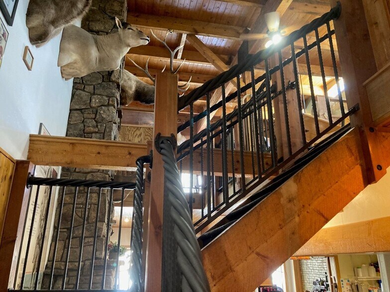 More Photos Of 123 N Lena St, Ridgway Restaurant For Sale