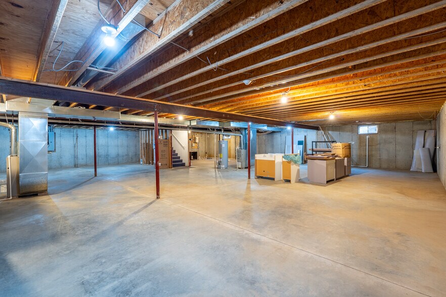 More Photos Of 22 Professional Park Dr, Maryville Office For Lease