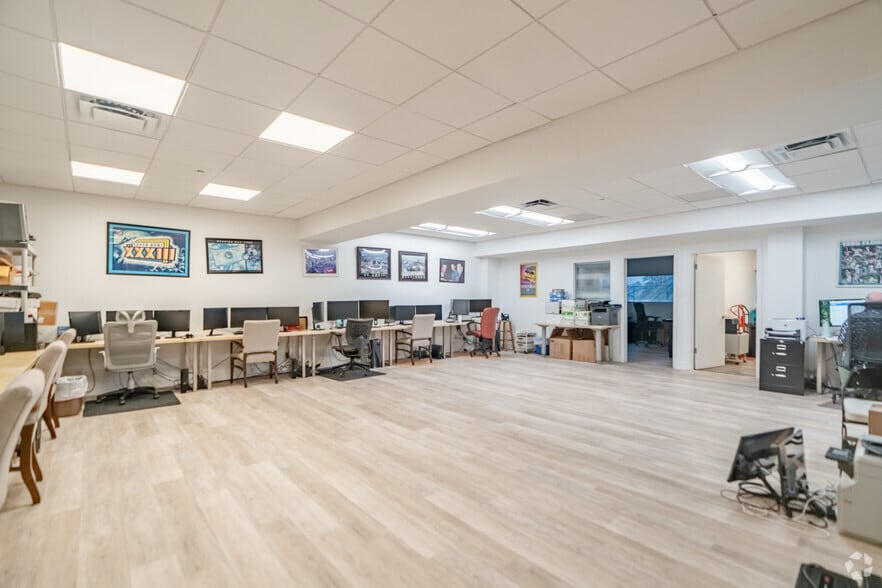More Photos Of 2755 E Oakland Park Blvd, Fort Lauderdale Office For Lease