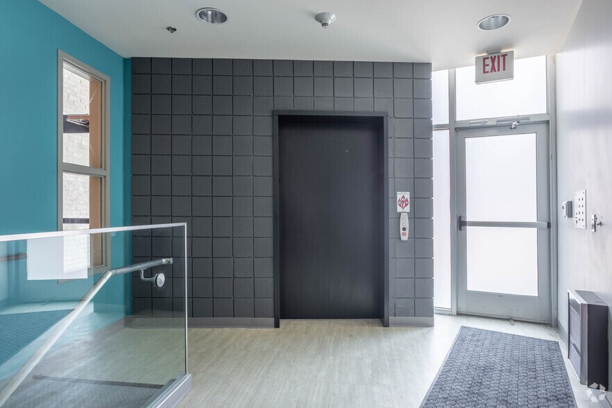 More Photos Of 4824 Liberty Ave, Bloomfield Medical For Lease