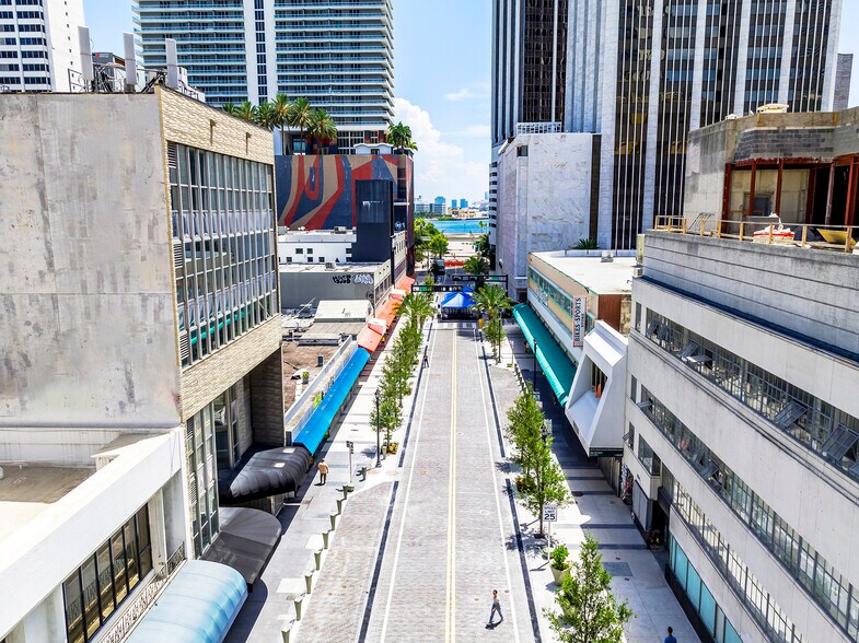 More Photos Of 219-223 E Flagler St, Miami Loft Creative Space For Sale