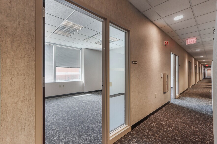 More Photos Of 11 Scott St, Wausau Office For Lease