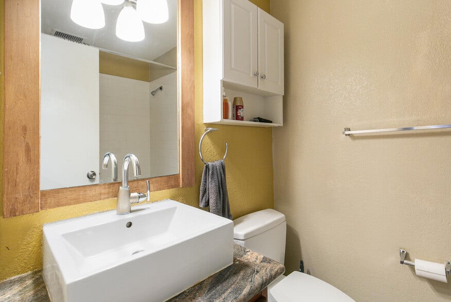More Photos Of 1260 Logan St, Denver Apartments For Sale