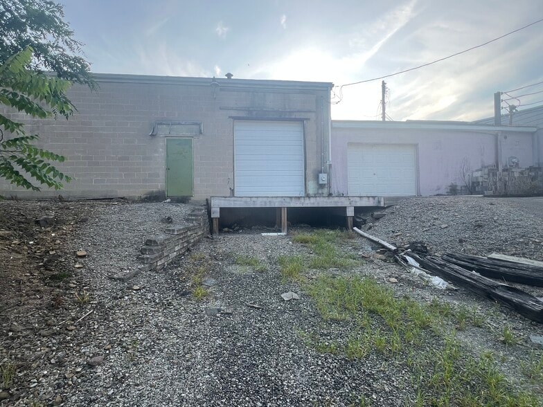 More Photos Of , Latrobe Unknown For Sale