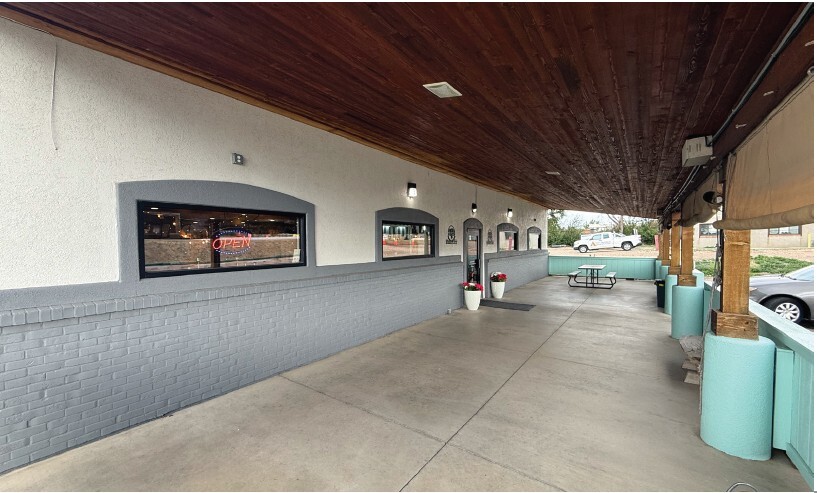 More Photos Of 6520 S College Ave, Fort Collins Restaurant For Sale