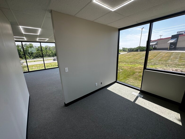 More Photos Of 1708 Prairie View Rd, Platte City Medical For Lease