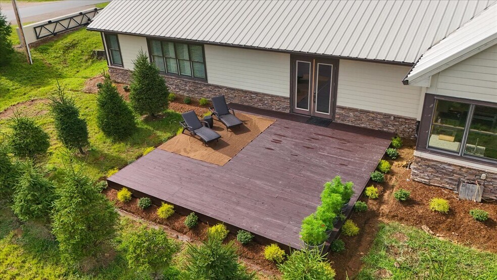 More Photos Of 241 Industrial Park Rd, Mountain City Warehouse For Sale