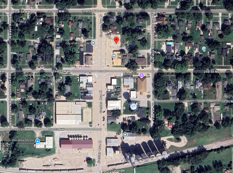 More Photos Of 211 Center Ave N, Mitchellville Land For Lease