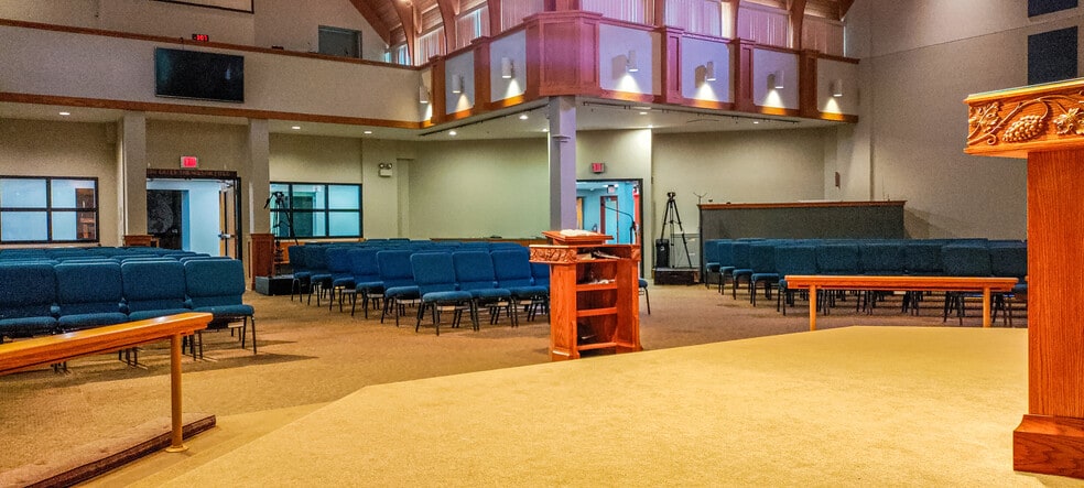 More Photos Of 1852 95th St, Naperville Religious Facility For Sale