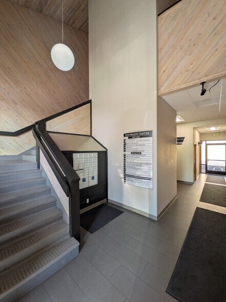 More Photos Of 61396 S Highway 97, Bend Loft Creative Space For Lease