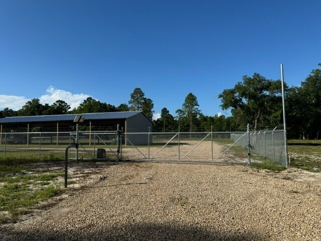 More Photos Of 605 Floyd Gray Rd, Crawfordville Self Storage For Sale