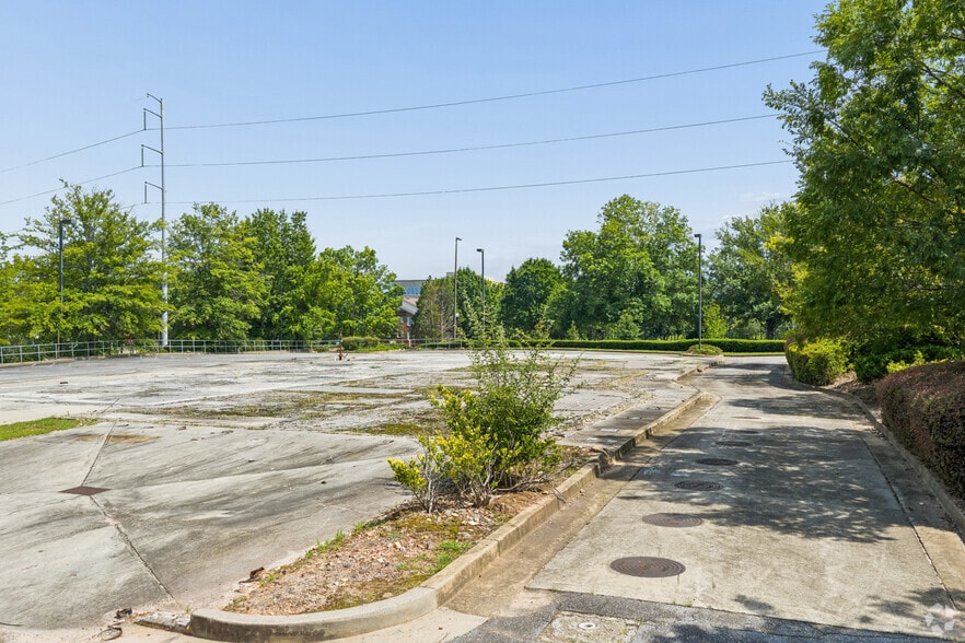 More Photos Of 11556 Rainwater Dr, Alpharetta Land For Sale