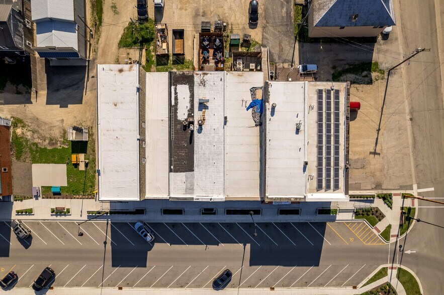 More Photos Of 415 N Center St, Durand General Retail For Sale