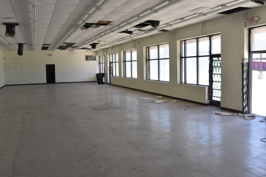 More Photos Of 13207-13243 E Warren Ave, Detroit Storefront For Sale