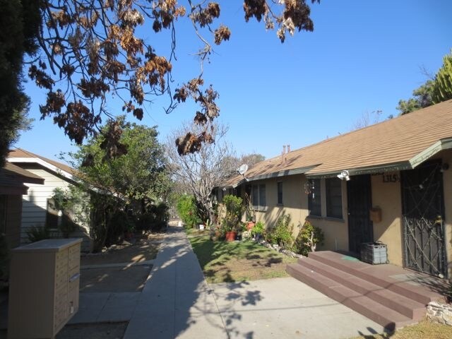 More Photos Of 1303-1315 Laveta Ter, Los Angeles Apartments For Sale