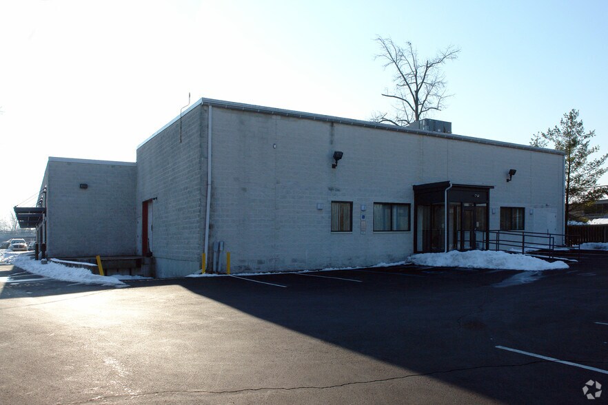 More Photos Of 3618 Hulmeville Rd, Bensalem Flex For Sale