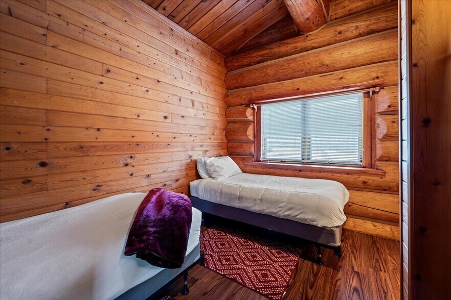 More Photos Of 1110 John Kalinas Rd, Fairbanks Hotel For Sale