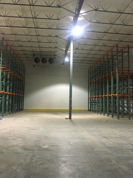 More Photos Of 6001 International Pky, McAllen Refrigeration Cold Storage For Sale
