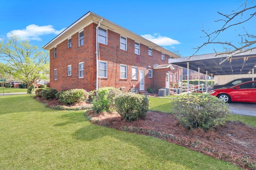 More Photos Of 601 E 53rd St, Savannah Apartments For Sale