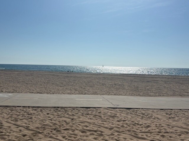 More Photos Of 116 Rees St, Playa Del Rey Apartments For Sale