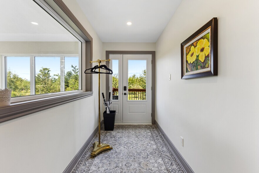 More Photos Of 57 Rue Allan, Brownsburg-chatham Apartments For Sale