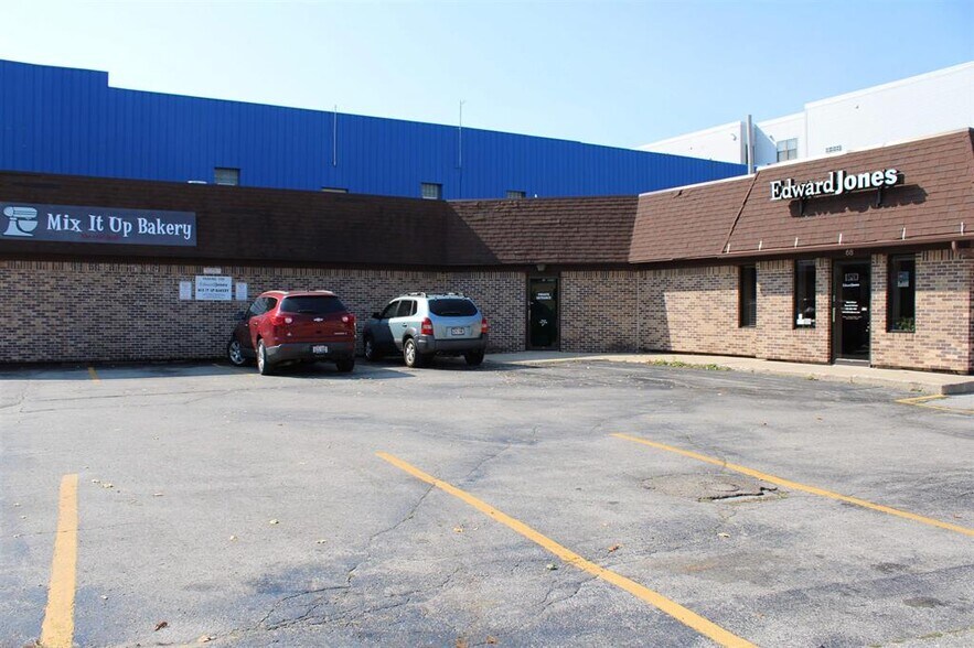 More Photos Of 68 N Main St, Fond Du Lac General Retail For Sale