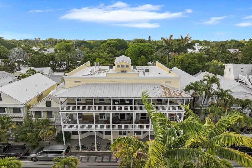 Primary Photo Of 812 Fleming St, Key West Storefront For Sale