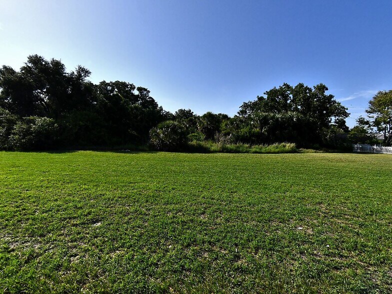 More Photos Of 2099 S Tamiami Trl, Osprey Land For Sale