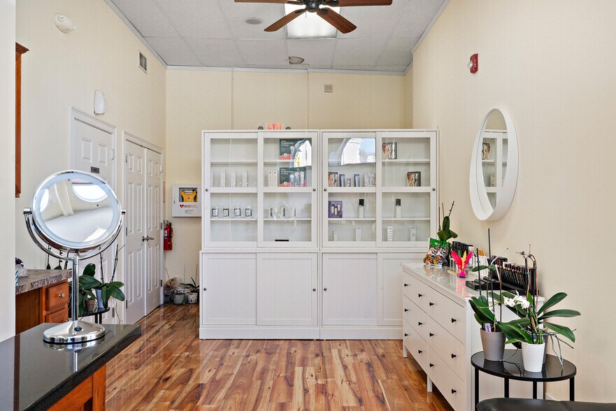 More Photos Of 365 Salem St, Medford Health Club For Sale