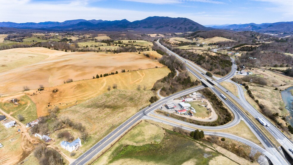 More Photos Of 15057 Lee Hwy, Buchanan Land For Sale