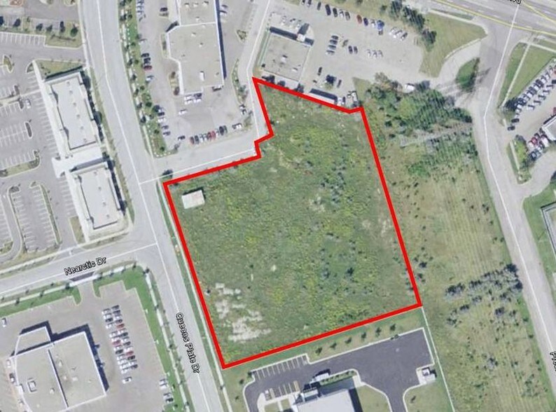 More Photos Of 105 Queens Plate Dr, Toronto Warehouse For Lease